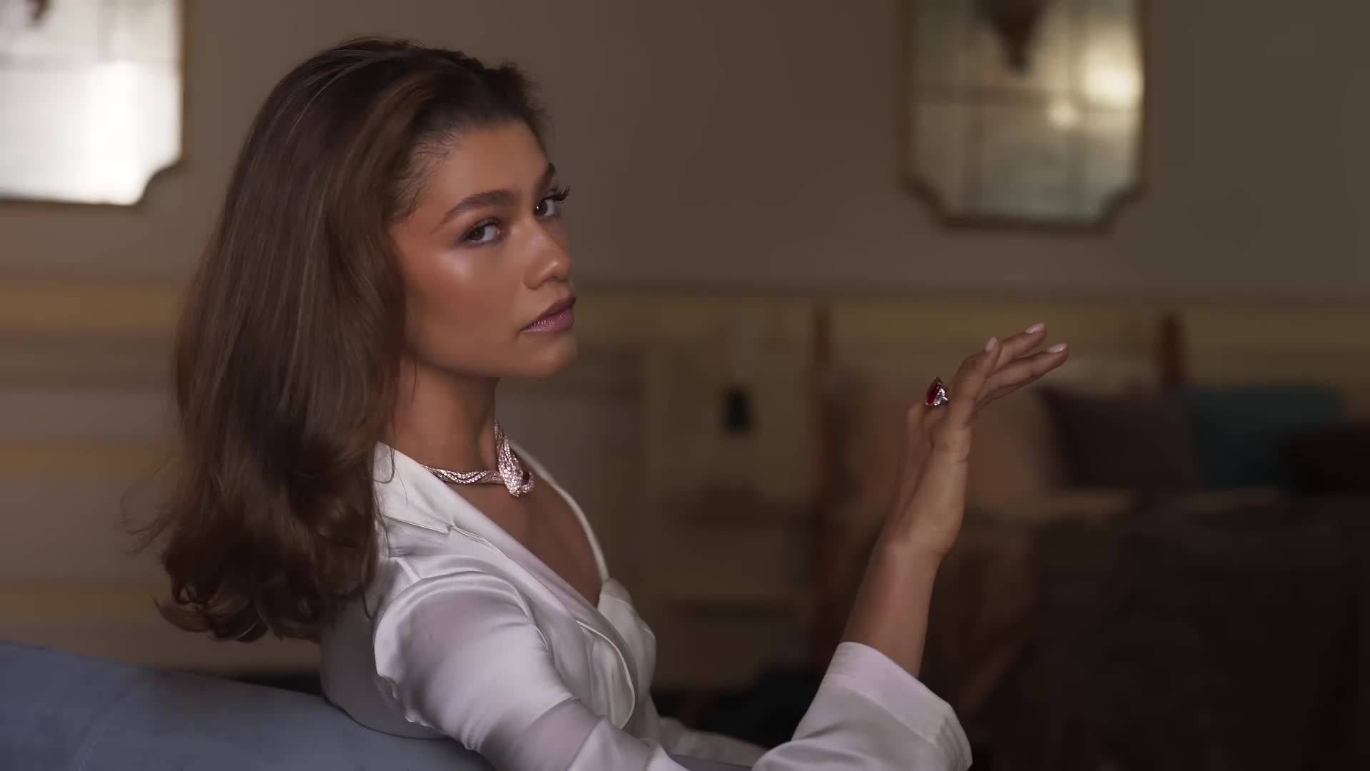 banner-home-swiper-image